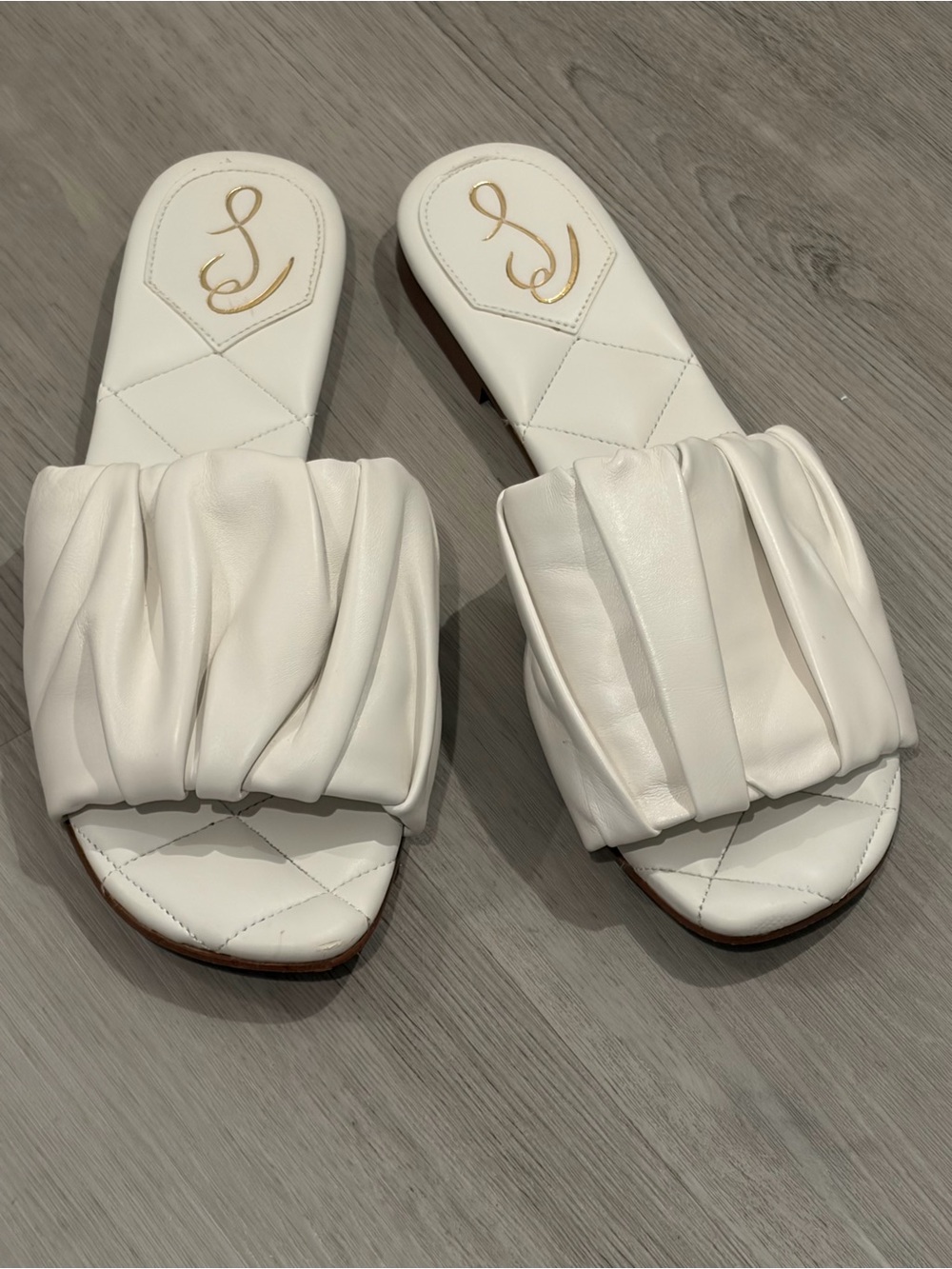 Sam Edelman White Pleated Slide Mules size 9.5